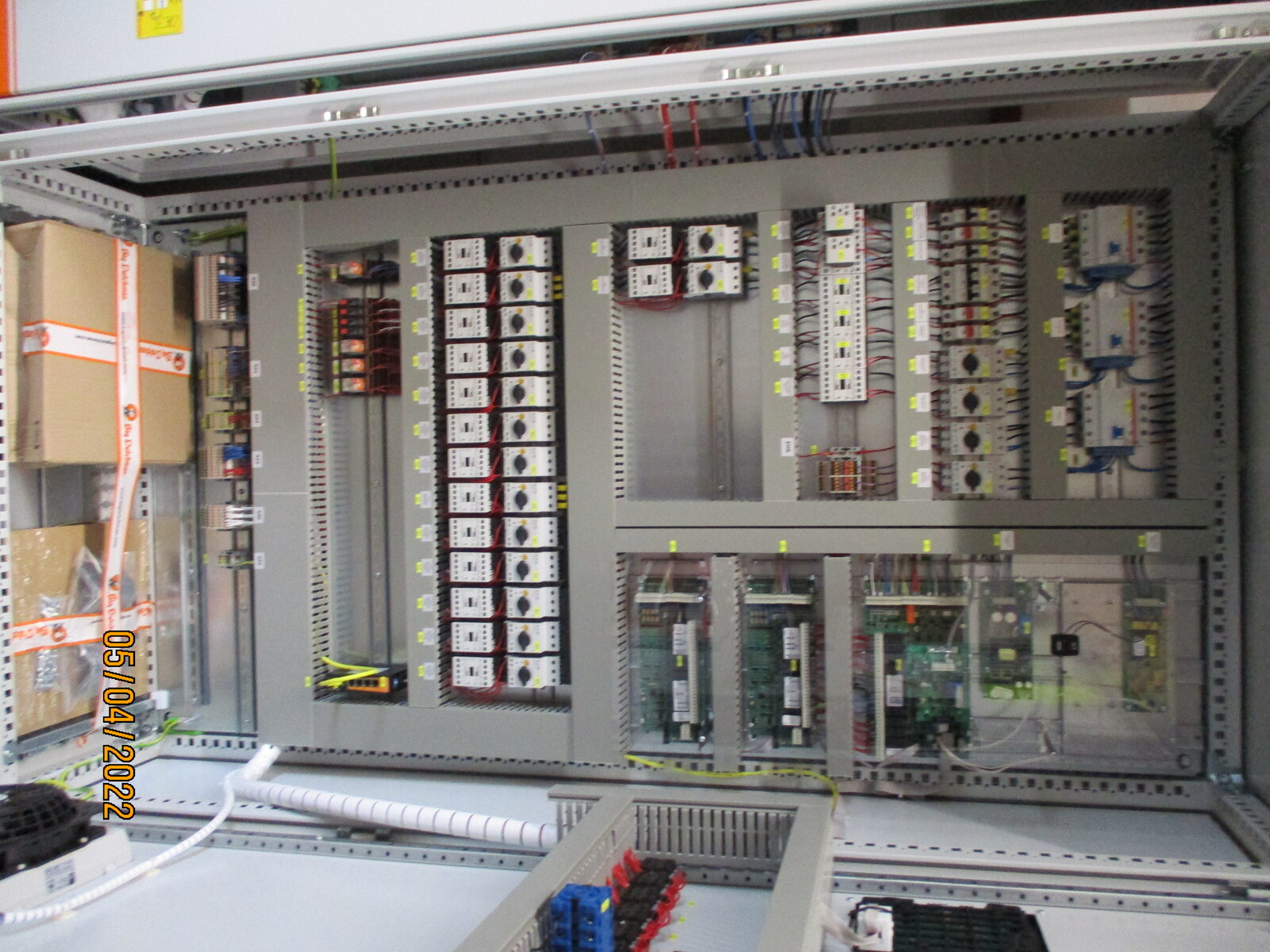 Control cabinet layer Viper internal